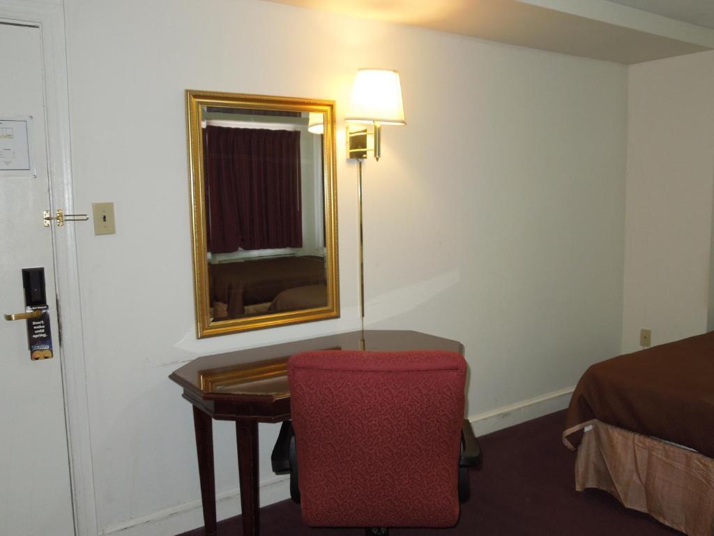 Travelodge - Alexandria Exterior photo